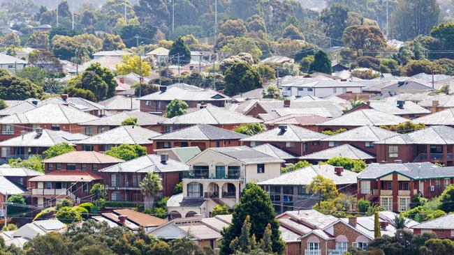 MELBOURNE, AUSTRALIA - NewsWire Photos December 8, 2022: Generic of houses in the Melbourne suburb of Reservoir. Picture: NCA NewsWire / Aaron Francis