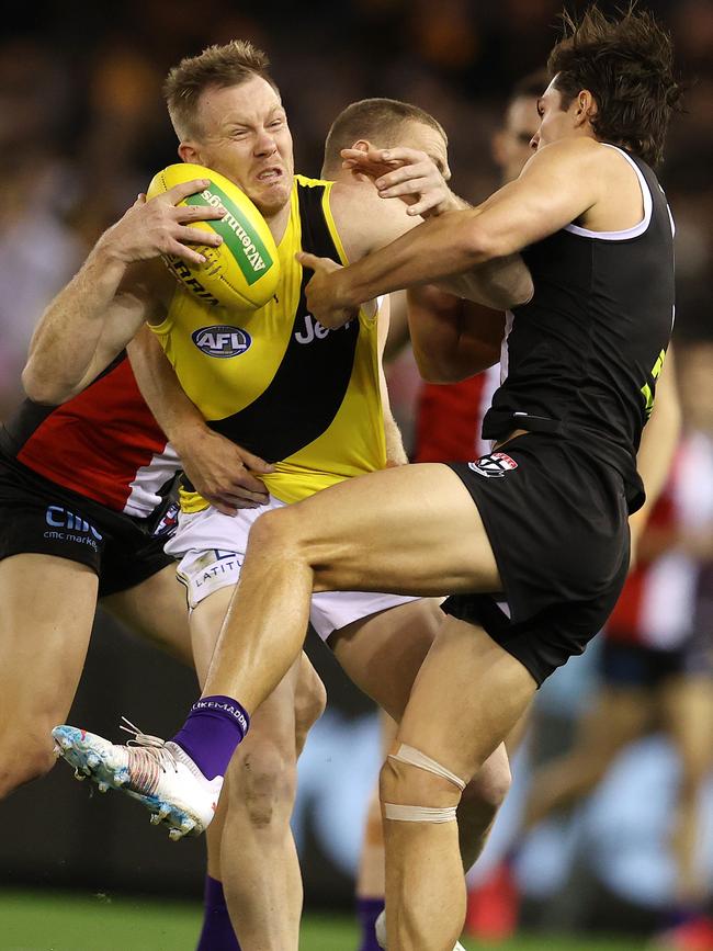 Riewoldt collides with St Kilda captain Jack Steele. Picture: Michael Klein