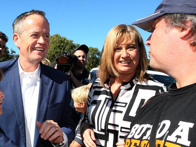 Shorten Election 2016-The Leader of the Opposition Bill Shorten with Member for Richmond Justine Elliot in Kingscliff, NSW. Picture  kym Smith