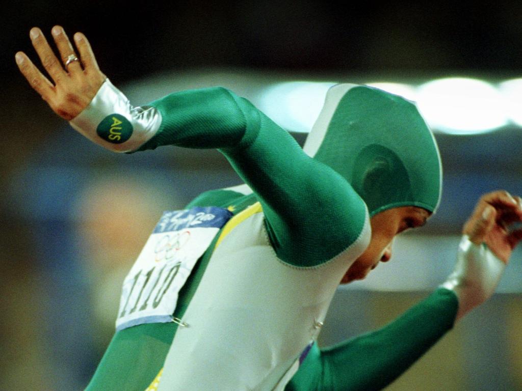 Cathy Freeman powers out of the starting blocks. 400m final. Day 10. 2000 Olympic Games. Sydney Olympics.