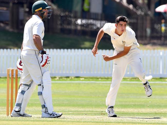 Valley bowler Zanden Jeh.First grade cricket between South Brisbane and Valley.Saturday September 25, 2021. Picture, John Gass