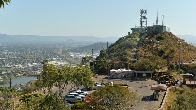 Castle Hill work to close tracks near the summit until June