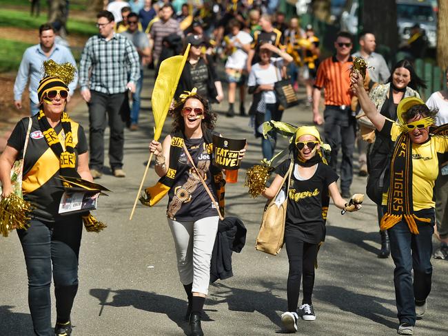 Richmond Tigers fans converge on Melbournes MCG. Picture: Jason Edwards