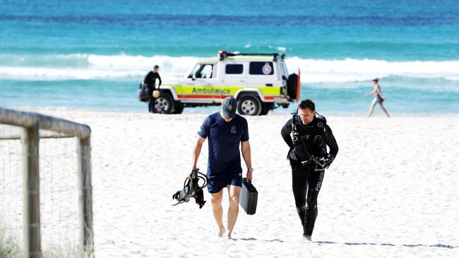 The tragic scene where Olympic snowboarder Alex Pullin drowned at the artificial reef near Nineteenth Avenue in Palm Beach. Picture: NIGEL HALLETT