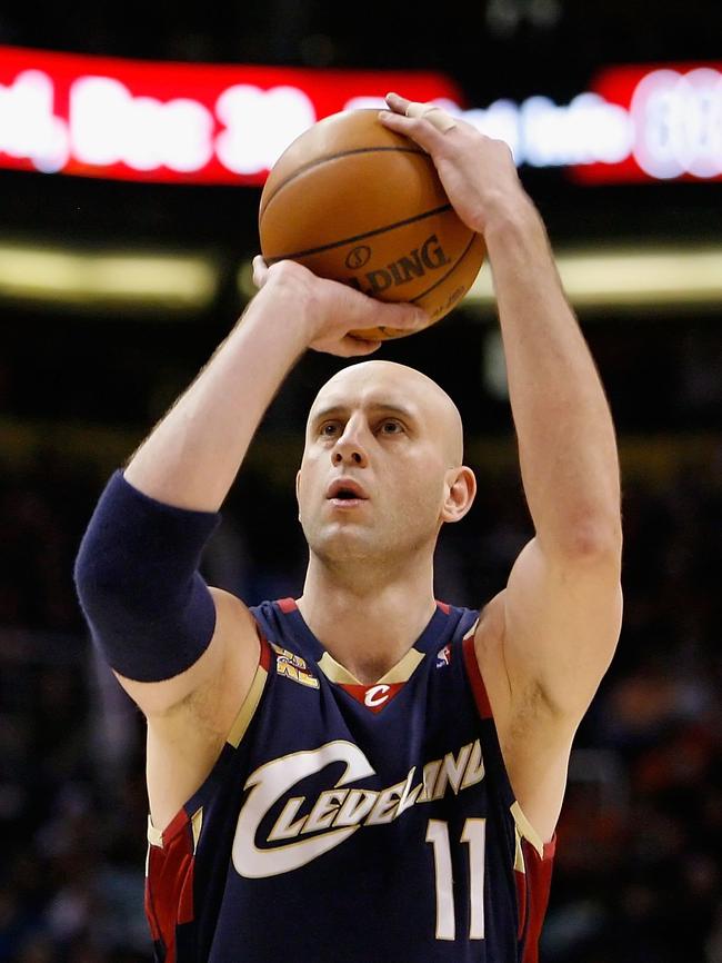 Zydrunas Ilgauskas is a Cavs legend. (Photo by Christian Petersen/Getty Images)