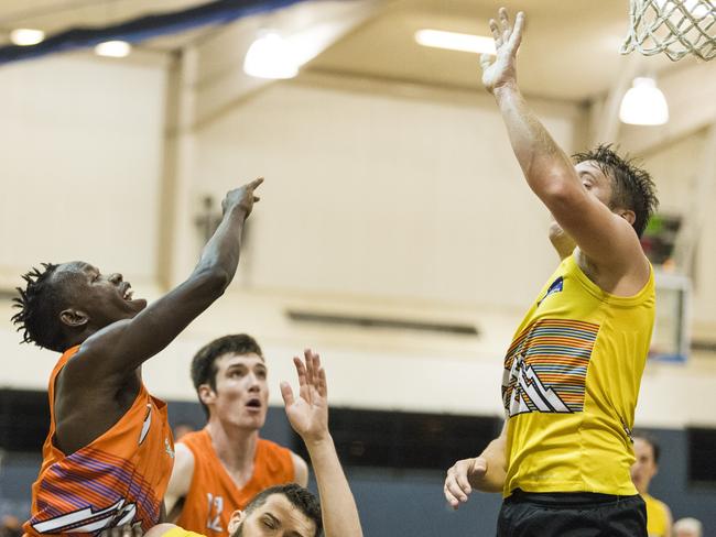 Thon Angui (left) for Westridge Fruit and Veg Warriors against Southern Cross Bricklaying Eels. Picture: Kevin Farmer