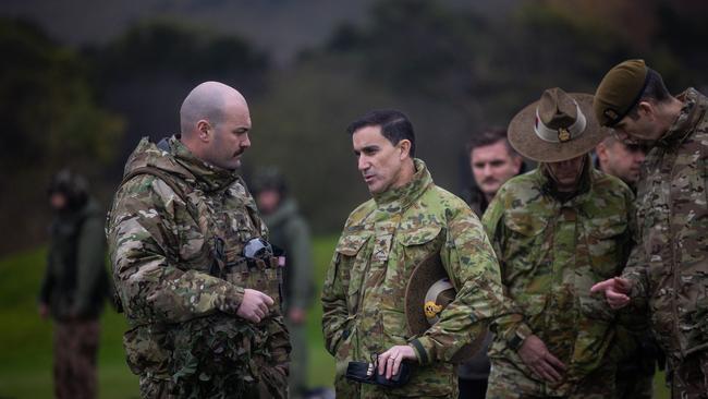 Lieutenant General Simon Stuart and soldiers from the NZDF who led ranges for partner forces, assisted by 5Rifles training teams.