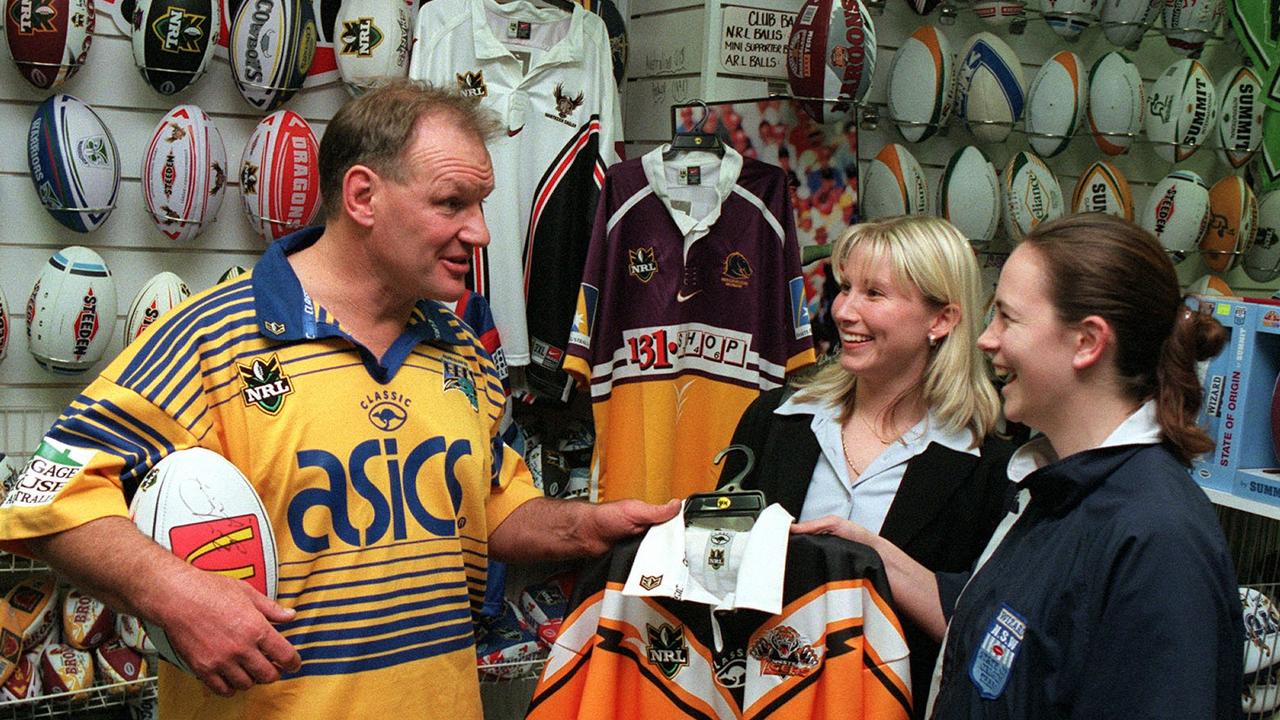 Peter Wynn with assistants Gaylene Nicholls and Peta Breust at the store in 2000. Picture: Stephen Cooper.