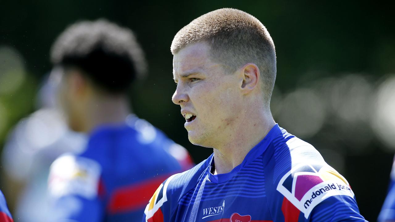 Knights new signing Jayden Brailey takes a breather during a Newcastle Knights training session at Balance Field in Newcastle, Wednesday, November 6, 2019. (AAP Image/Darren Pateman) NO ARCHIVING