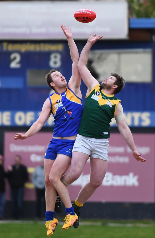 Eltham Collegians takes on Bulleen Templestowe this year in the VAFA.