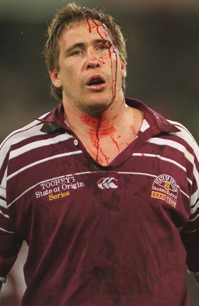 Gavin Allen in a 1995 State of Origin clash at the MCG.