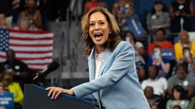 ATLANTA, GEORGIA - JULY 30: Democratic presidential candidate, U.S. Vice President Kamala Harris holds a campaign rally at the Georgia State Convocation Center on July 30, 2024 in Atlanta, Georgia. Both Harris and Republican presidential nominee, former President Donald Trump plan to campaign in Atlanta this week.   Megan Varner/Getty Images/AFP (Photo by Megan Varner / GETTY IMAGES NORTH AMERICA / Getty Images via AFP)