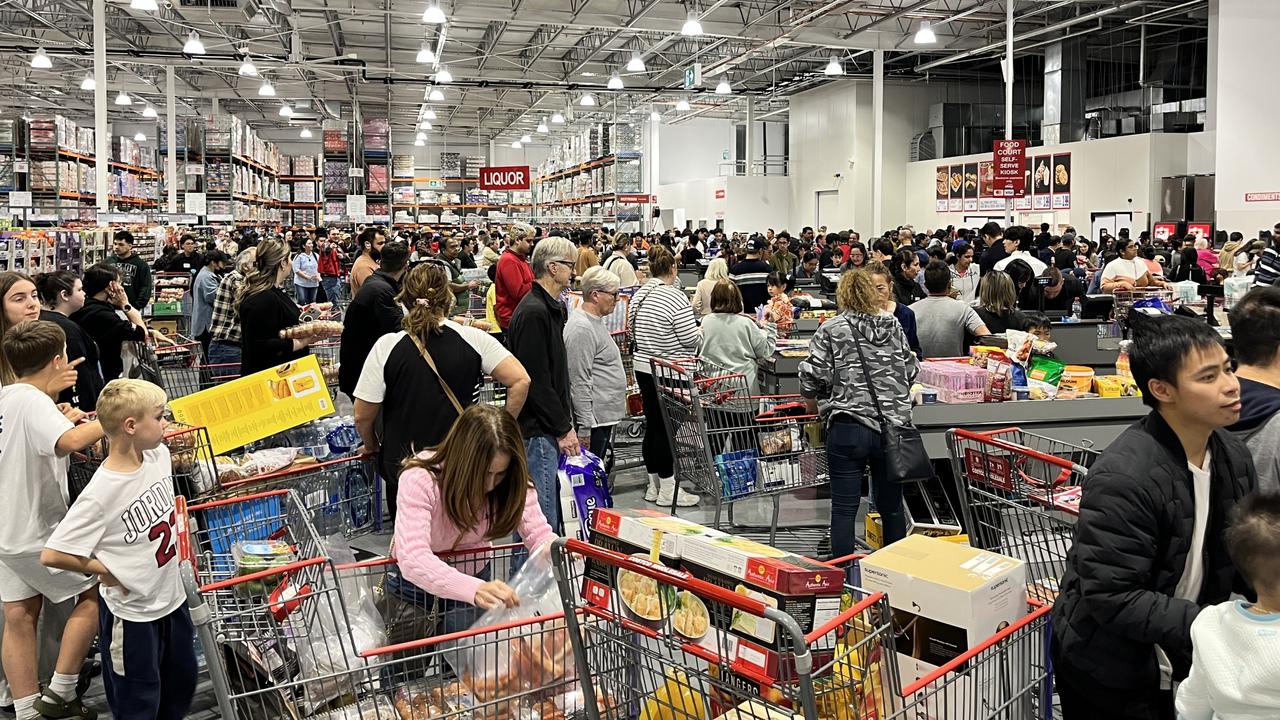 Thousands have flocked to Costco's new 16,000 sqm warehouse in Ardeer. Picture: Grace Frost