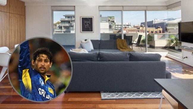 Former Sri Lanka cricket captain Tillakaratne Dilshan threw in a signed bat and shirt into the sale of his Prahran apartment.<a href="https://www.realestate.com.au/news/tillakaratne-dilshan-former-sri-lankan-cricket-captain-selling-prahran-home/?rsf=syn:news:nca:hs:socref" target="_blank" title="Tillakaratne Dilshan: former Sri Lankan cricket captain selling Prahran home"></a>