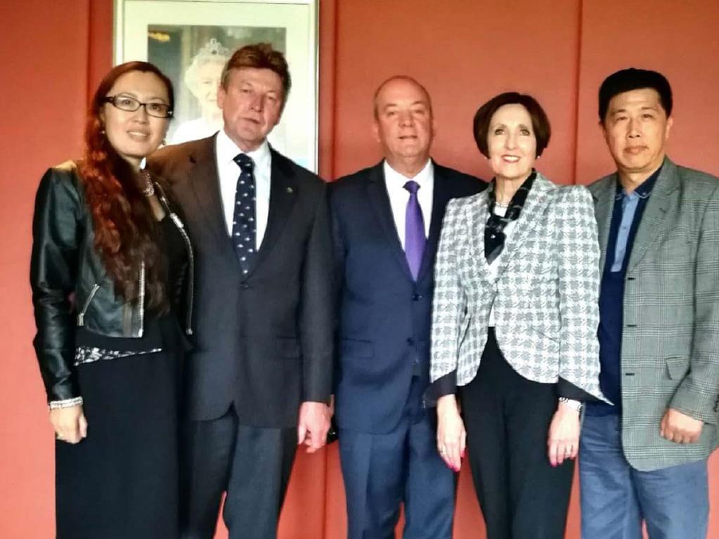 Maggie Wang (left), an unknown man, Daryl Maguire, Louise Raedler-Waterhouse and Ho Yuen Li in 2017. Picture: ICAC