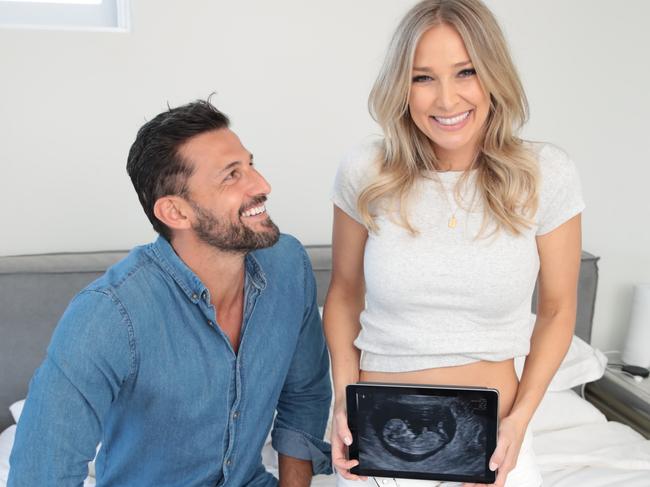 Original The Bachelor couple Tim Robards and Anna Heinrich have announced the couple is expecting their first baby. Picture: Supplied