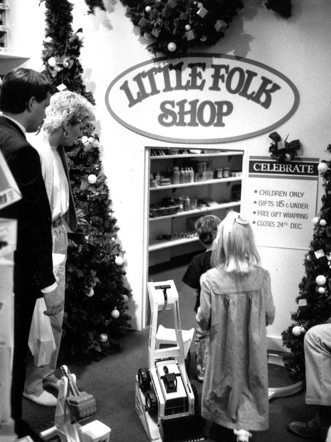 Parents wait outside the Little Folk Shop in Myer in 1988.