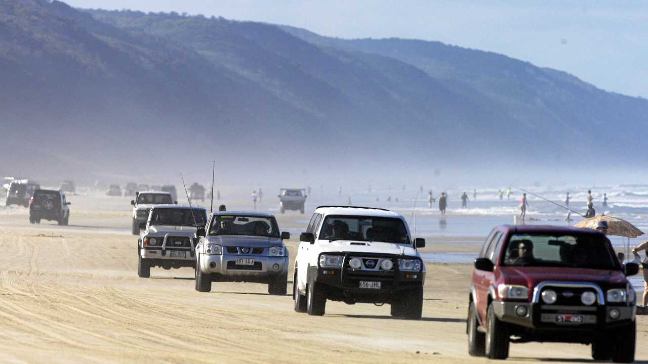 Noosa North Shore high tides warning for 4WDs | The Courier Mail