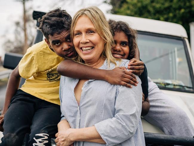 EMBARGO FOR TWAM 09 SEP 2023. FEE MAY APPLY. 04/07/2023 Amanda Ducker, a journalist who is raising two indigenous children Naida (R), 11 and her cousin Leslie, 11, from Tennant Creek in her home in Hobart. Adam Gibson/TWAM