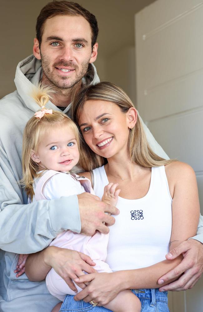 Kellie Finlayson, who is battling stage 4 cancer, with her husband Jeremy and daughter Sophia. Picture: Russell Millard