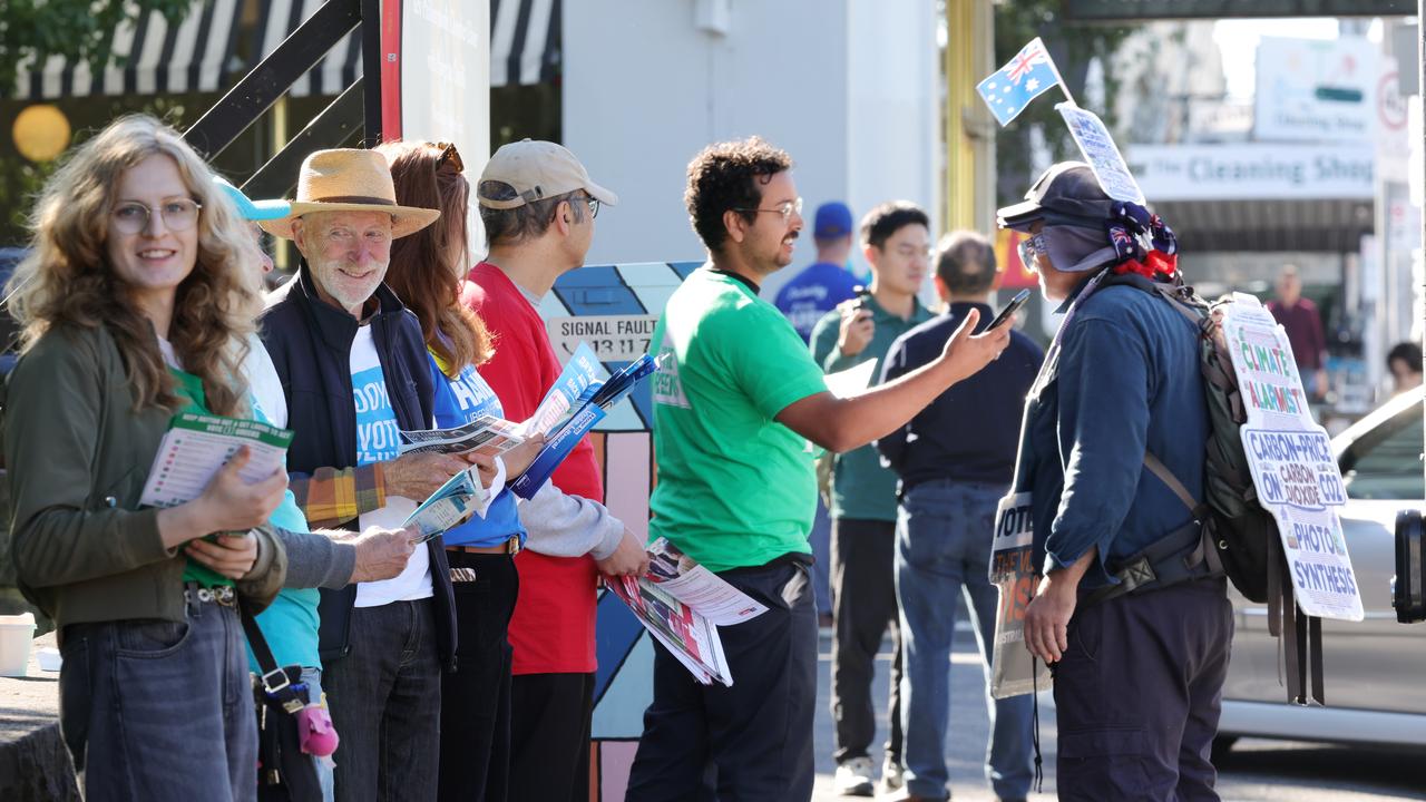 An early voting centre in Kew, Victoria Picture: NewsWire/ David Crosling