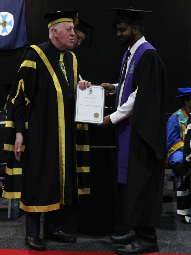 Santhosh Elangovan graduated with a Master of Construction Management at the CQUniversity graduation ceremony in Bundaberg on December 14, 2023.