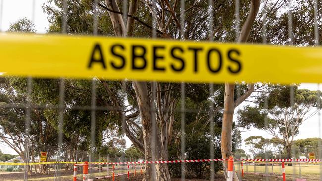 A NSW construction company has been fined $200,00 for dumping asbestos. Picture: NewsWire / Diego Fedele