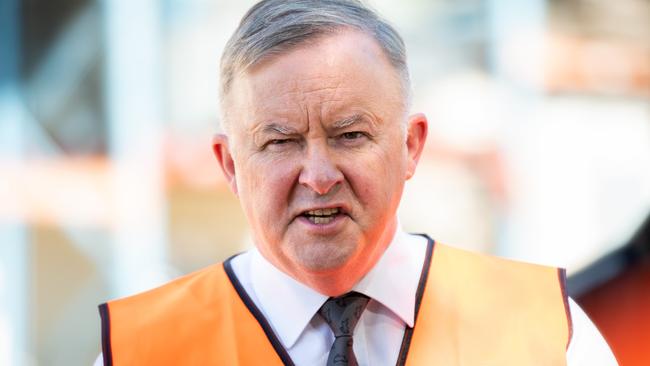 Leader of the Opposition Anthony Albanese has said Scott Morrison needs to take responsibility over return traveller caps. Picture: NCA NewsWire/Bianca De Marchi