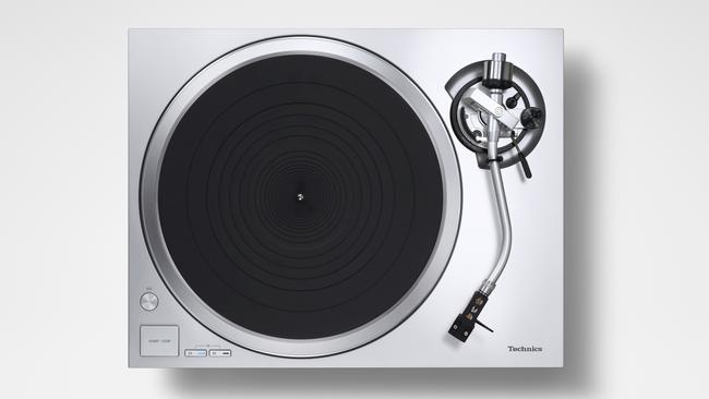 Technics SL-1500C vinyl turntable and C30 speakers. Picture: Supplied.