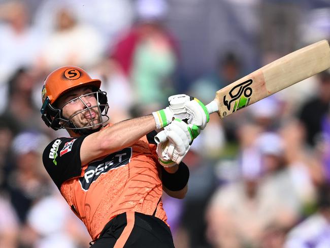 Josh Inglis stayed with the Test squad rather than linking with Perth Scorchers. Picture: Steve Bell/Getty Images