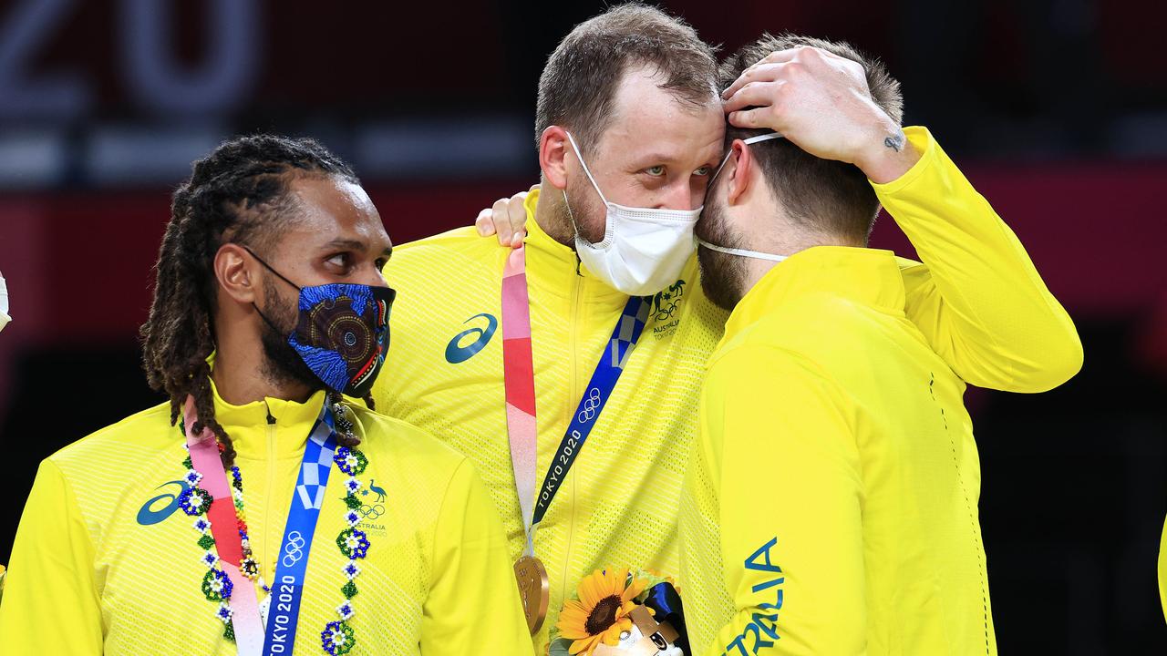 Dellavedova says the mateship that helped the Boomers take home a medal in Tokyo could be a big help to Simmons upon his return. Pics Adam Head