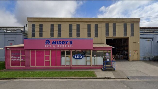 Middy's Data and Electrical, 90 Gleadow St, Invermay. An X-Golf sports bar has been proposed for this site. Picture: Associated Projects