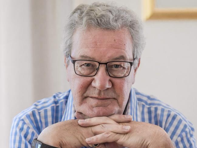 Alexander Downer.Alexander Downer who warns about the dangers of snap lock downs in Australia when low numbers of Covid-19 present in hotel quarantine,  he believes itÃ¢â¬â¢s economically  unsustainable.Wednesday 17 February 2021 Pic Roy VanDerVegt