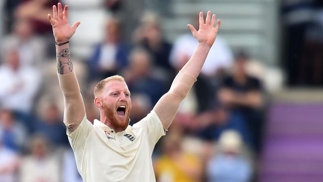 England's Ben Stokes celebrates the wicket of India's Ajinkya Rahane lbw for 11 during the second day of the fourth Test cricket match between England and India at the Ageas Bowl in Southampton, southwest England on August 31, 2018. (Photo by Glyn KIRK / AFP) / RESTRICTED TO EDITORIAL USE. NO ASSOCIATION WITH DIRECT COMPETITOR OF SPONSOR, PARTNER, OR SUPPLIER OF THE ECB