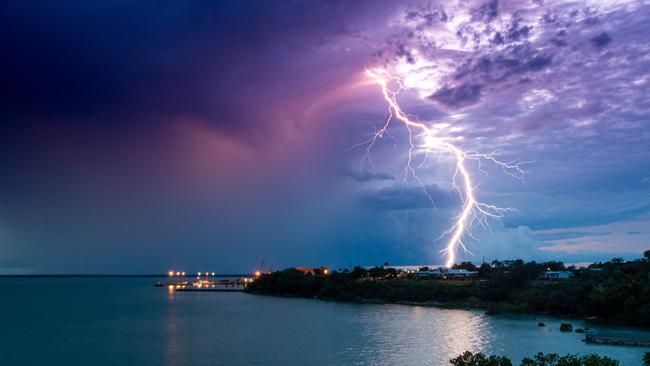 A slow moving lightning storm passes over Larrakeyah Barracks, Darwin. Picture: Che Chorley