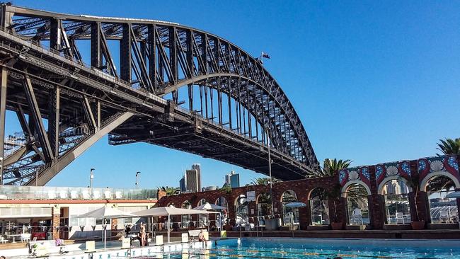 North Sydney Olympic Pool is renown for its spectacular backdrop, the Sydney Habour Bridge.