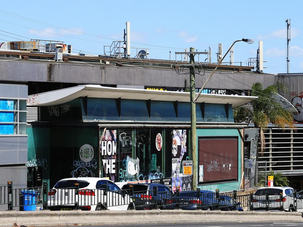 Inside The Dilapidated Balmain Leagues Club Daily Telegraph