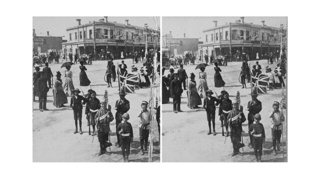 Children playing at a junction in St Kilda. Picture: State Library of Victoria