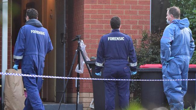 Ashwood death: Man charged over suspicious death. | news.com.au ...