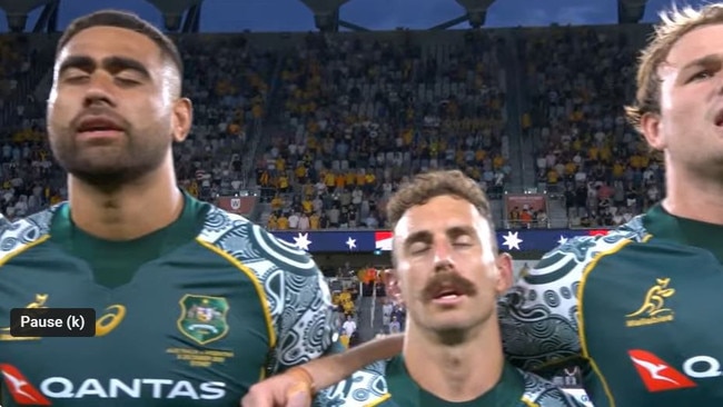 The Wallabies sing the anthem in 2020. Photo: Twitter