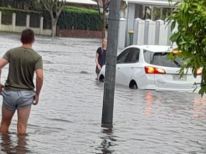 Flooding: Mary Pleasant Drive in Birkdale