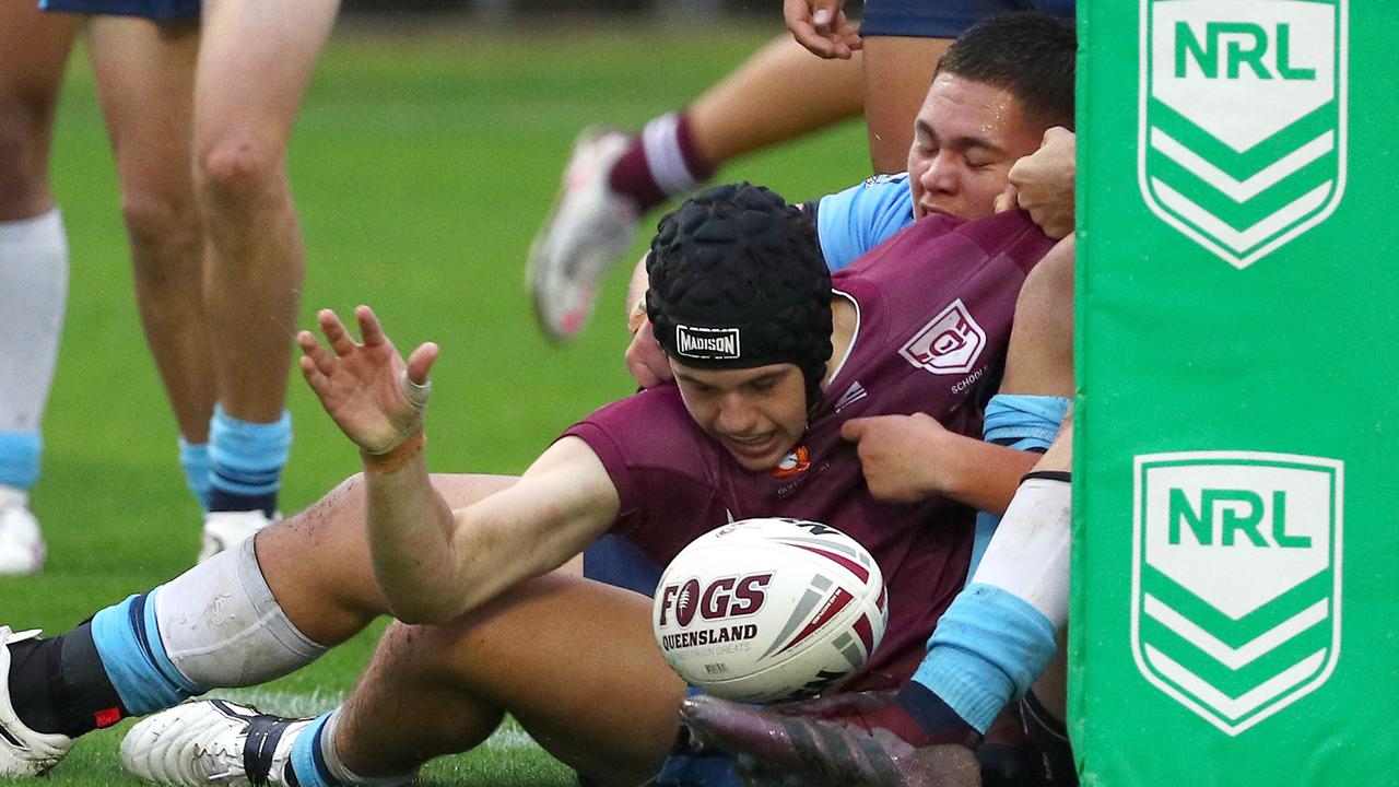 Marley Mclaren scores a try. Picture: Tertius Pickard