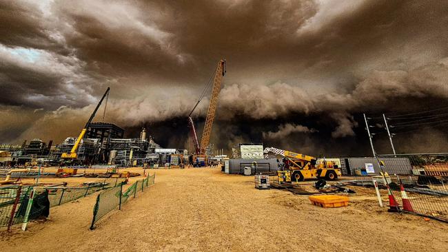 Clouds rolling into Moomba. The storm lasted for more than an hour. Picture: Dylan Barlow