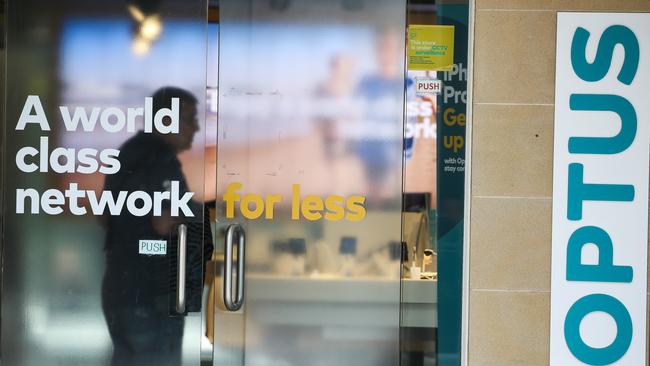 Customers have expressed frustration with the way Optus has contacted them about the attack. Picture: NCA Newswire/Gaye Gerard