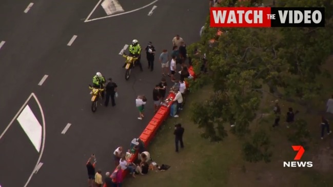 Father's Day border gathering (7 NEWS)