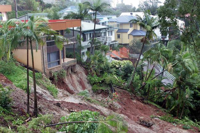 JUNE 30, 2005: Flooding on the Gold Coast. Landslide at Lansell Avenue, Currumbin.