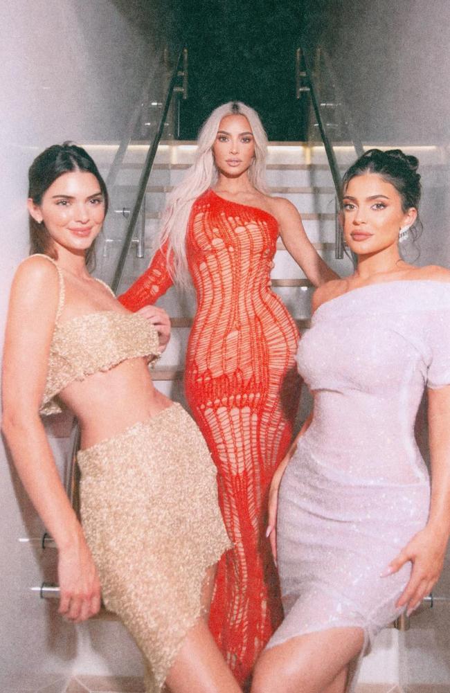 Kylie Jenner with her sisters Kendall Jenner and Kim Kardashian.