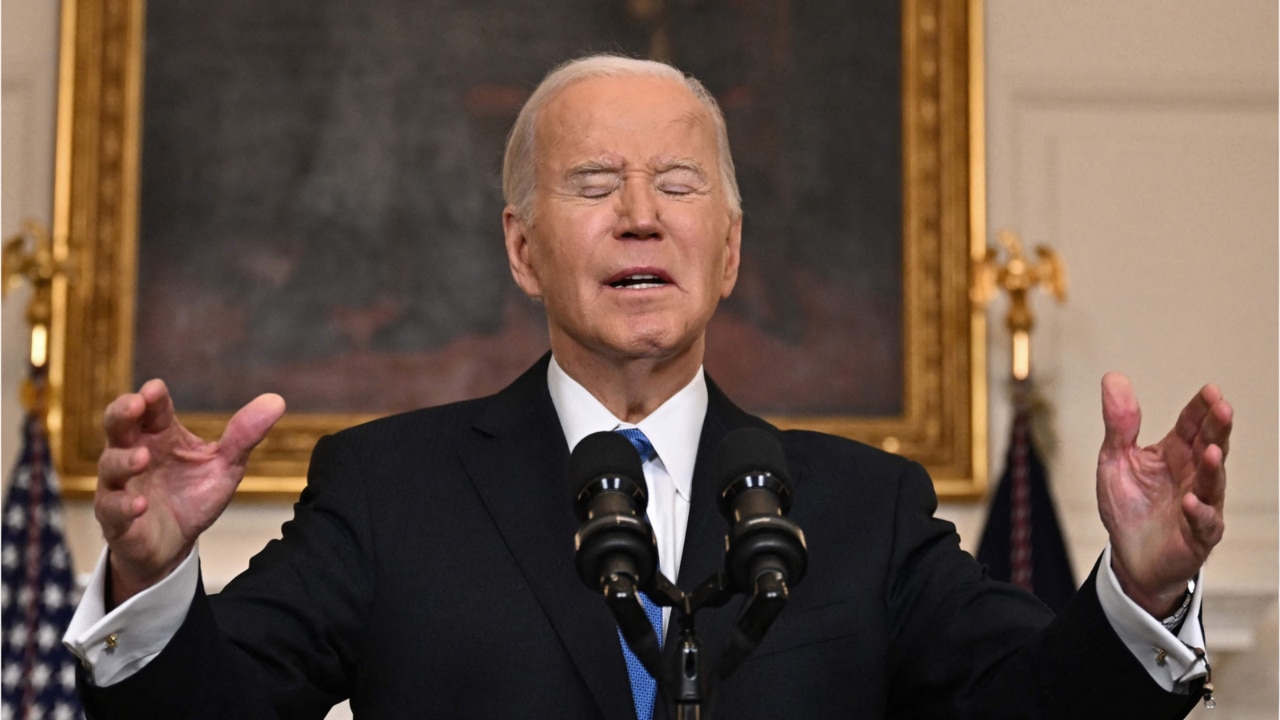 ‘squinting And Bumbling Joe Biden Roasted Online Over Press