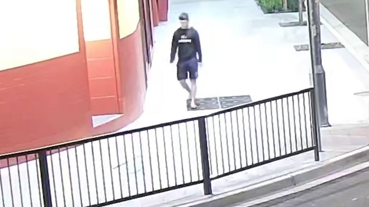 Homicide detectives are hoping to speak to a man they believe can assist with inquiries into the fatal shooting of an underworld figure. Picture: NSW Police