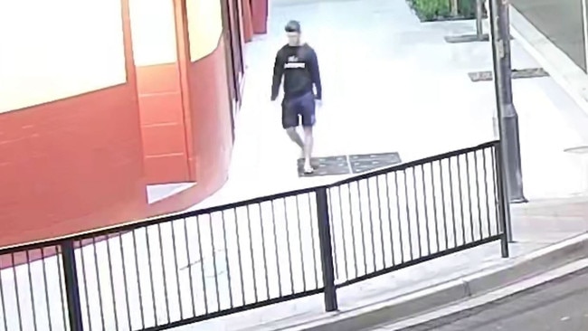 Homicide detectives are hoping to speak to a man they believe can assist with inquiries into the fatal shooting of an underworld figure. Picture: NSW Police